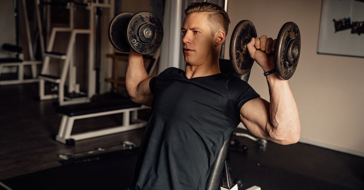 Dumbbell Workout for Back and Shoulders: A Complete Plan with Form Videos