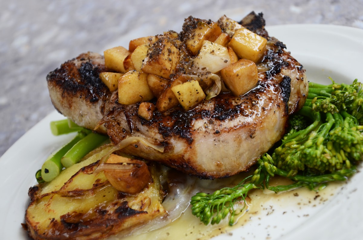 7 High-Protein Meals for Weight Loss (Full Recipes)