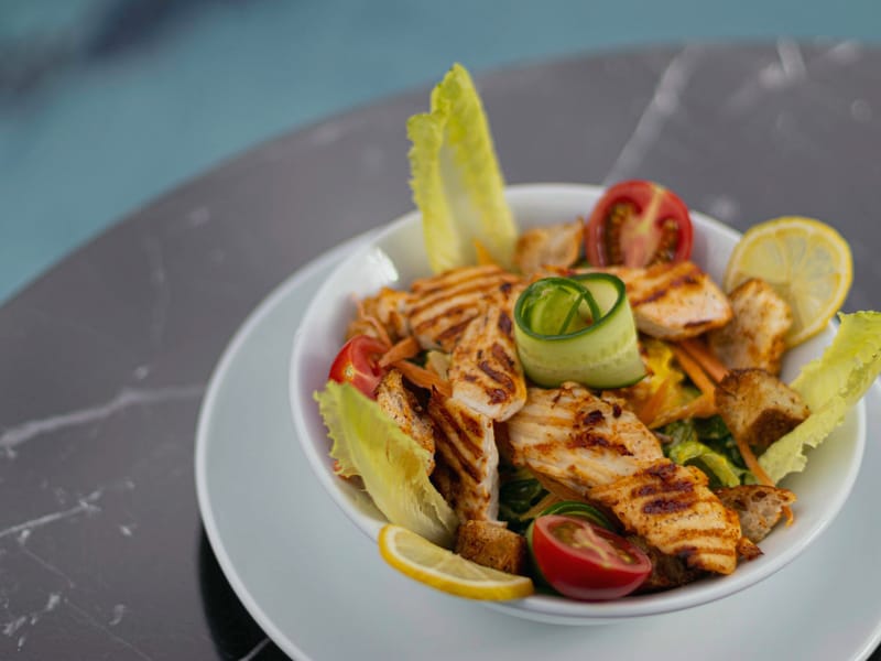 Grilled Chicken Salad — Lunch, 506 kcal, 36g protein