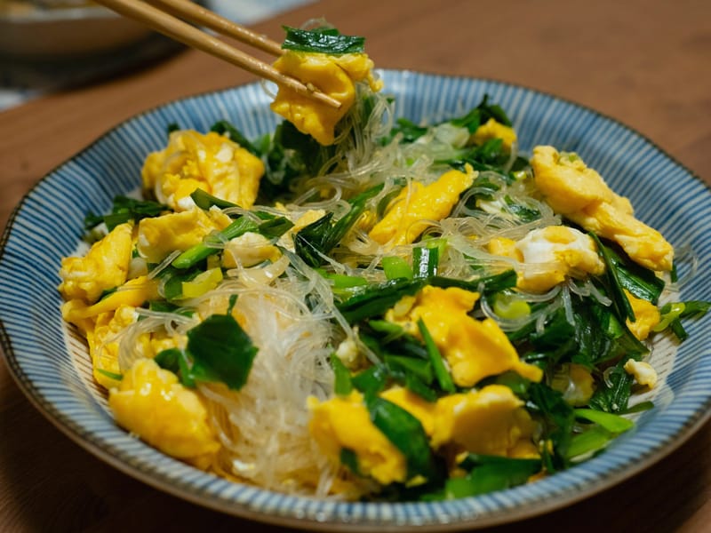 Scrambled Eggs With Asian Greens — Breakfast, 348 kcal, 22g protein